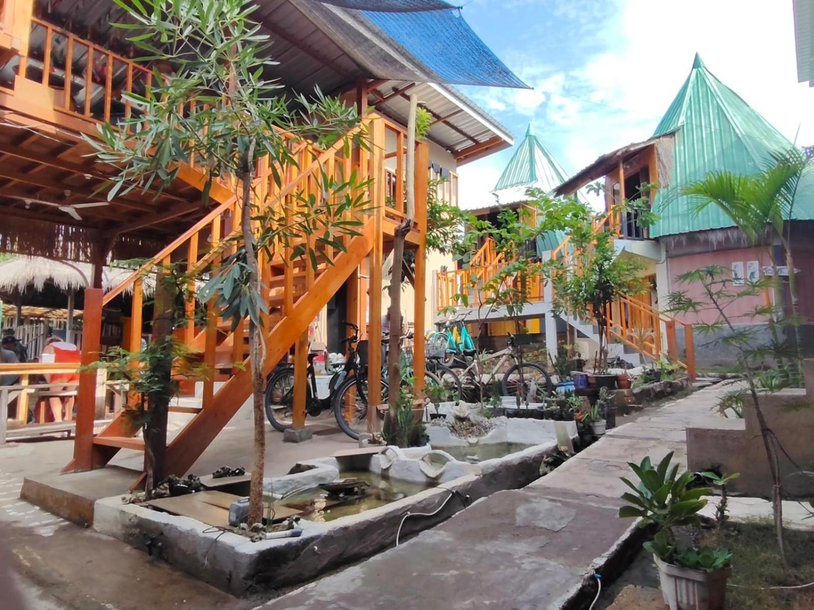 Fantastic B"N"B Hostel Gili Air Exterior photo